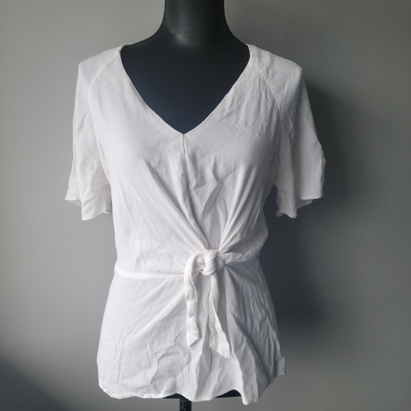 Kismet white flowy front tie blouse size M - Picture 2 of 11